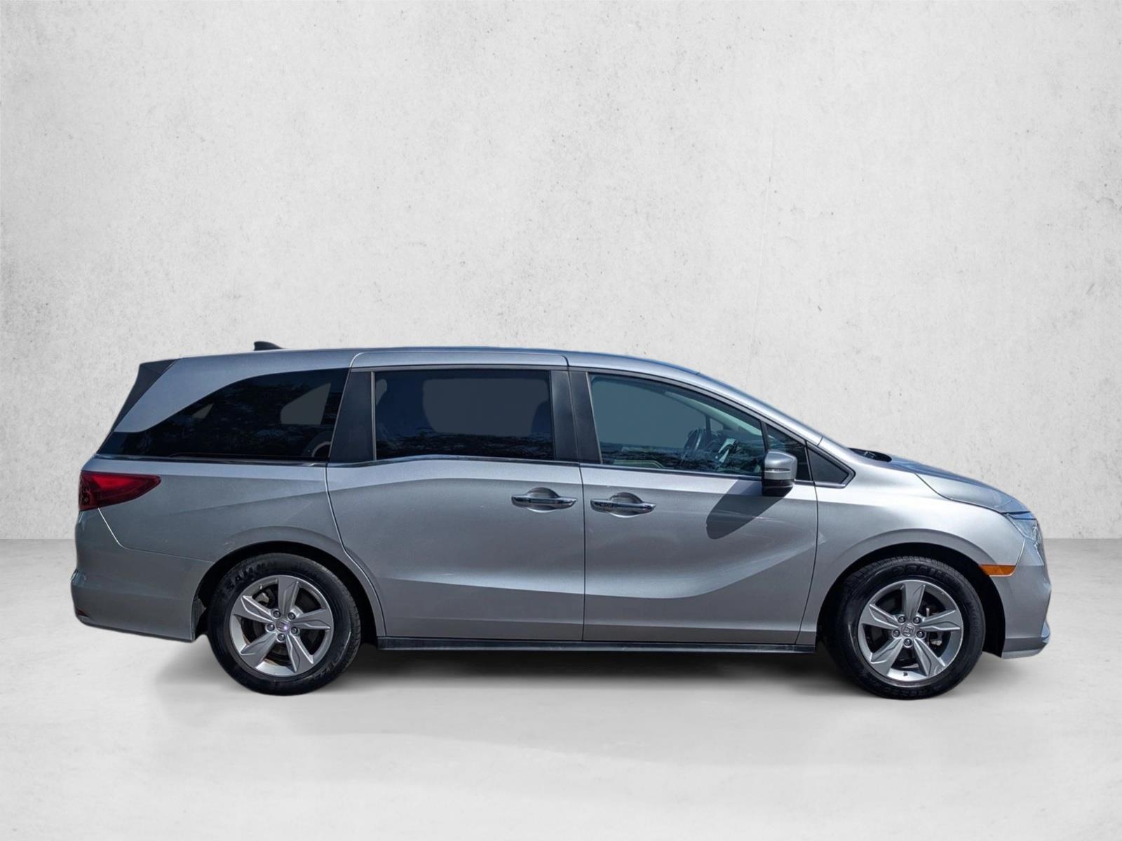 2019 Honda Odyssey EX-L photo 4