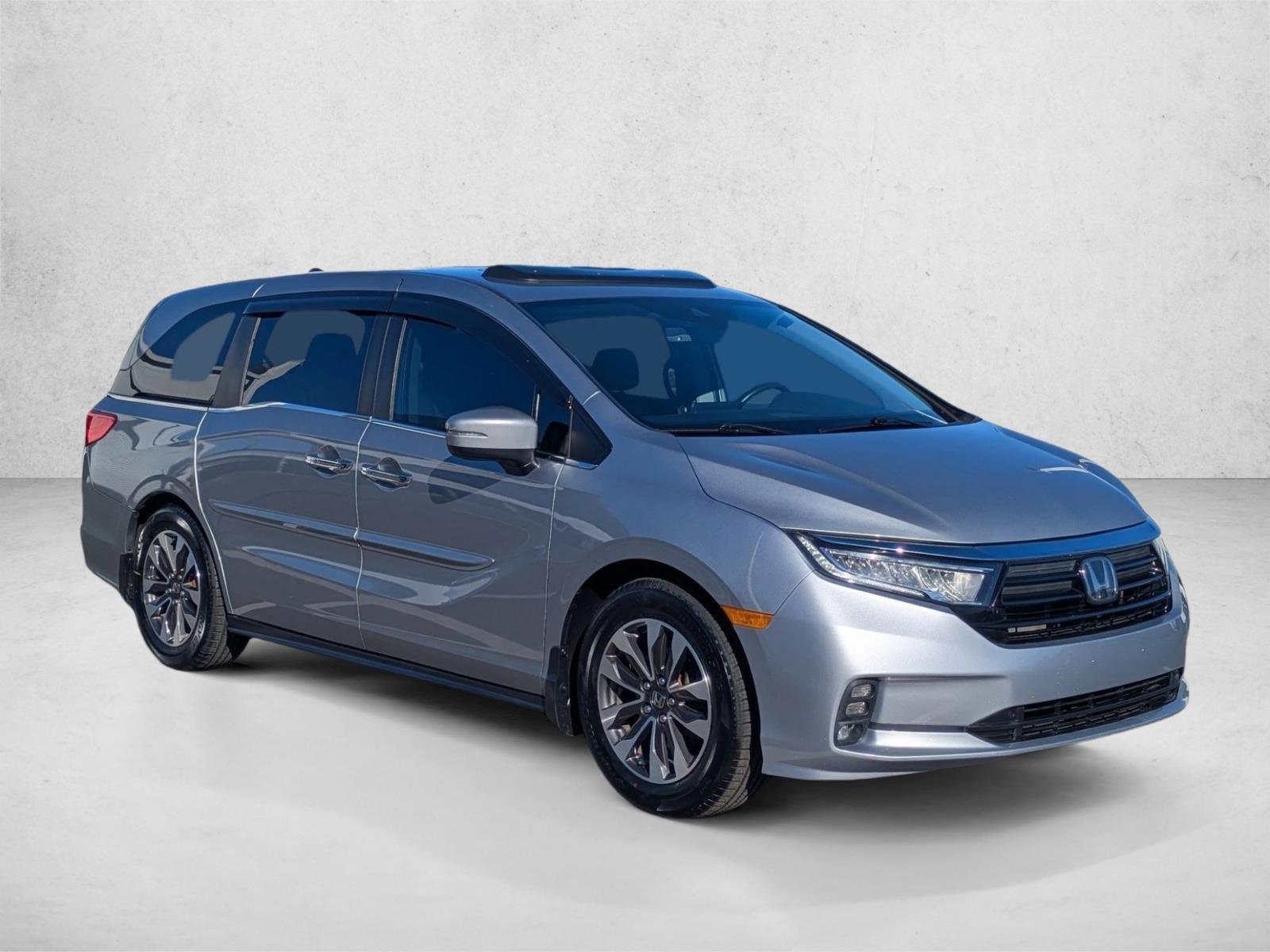 2021 Honda Odyssey EX-L photo 3