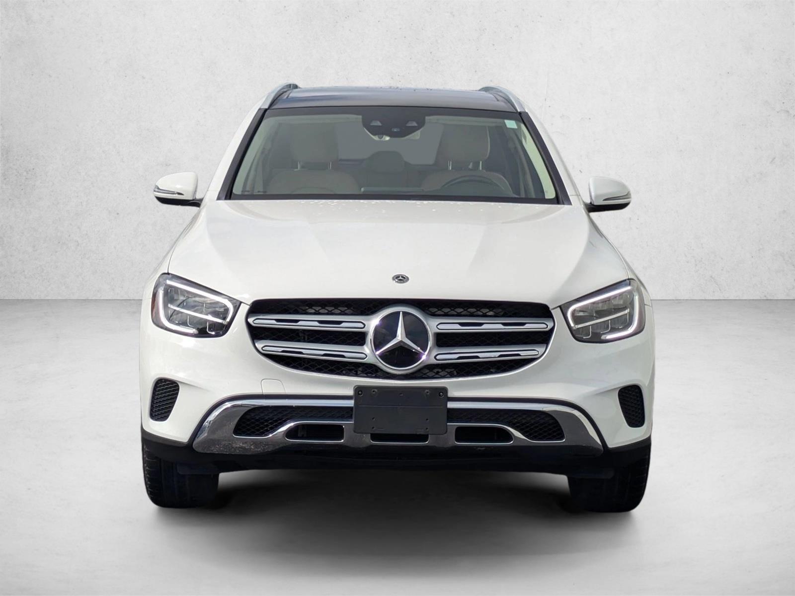 2020 Mercedes Benz GLC 300 4MATIC photo 2