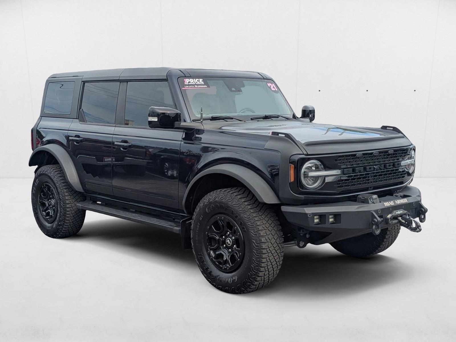 2021 Ford Bronco Wildtrak photo 3