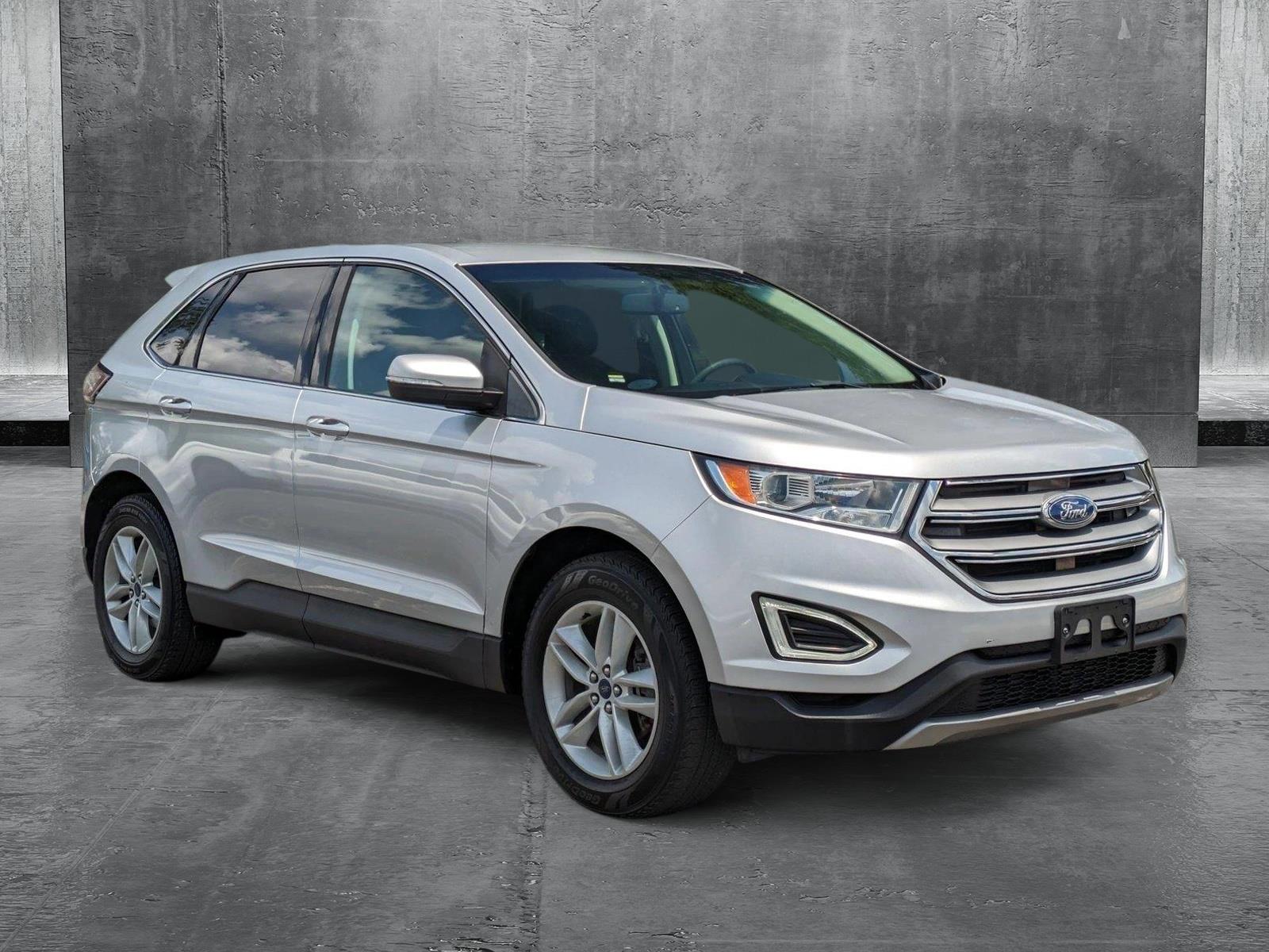 2016 Ford Edge SEL photo 3