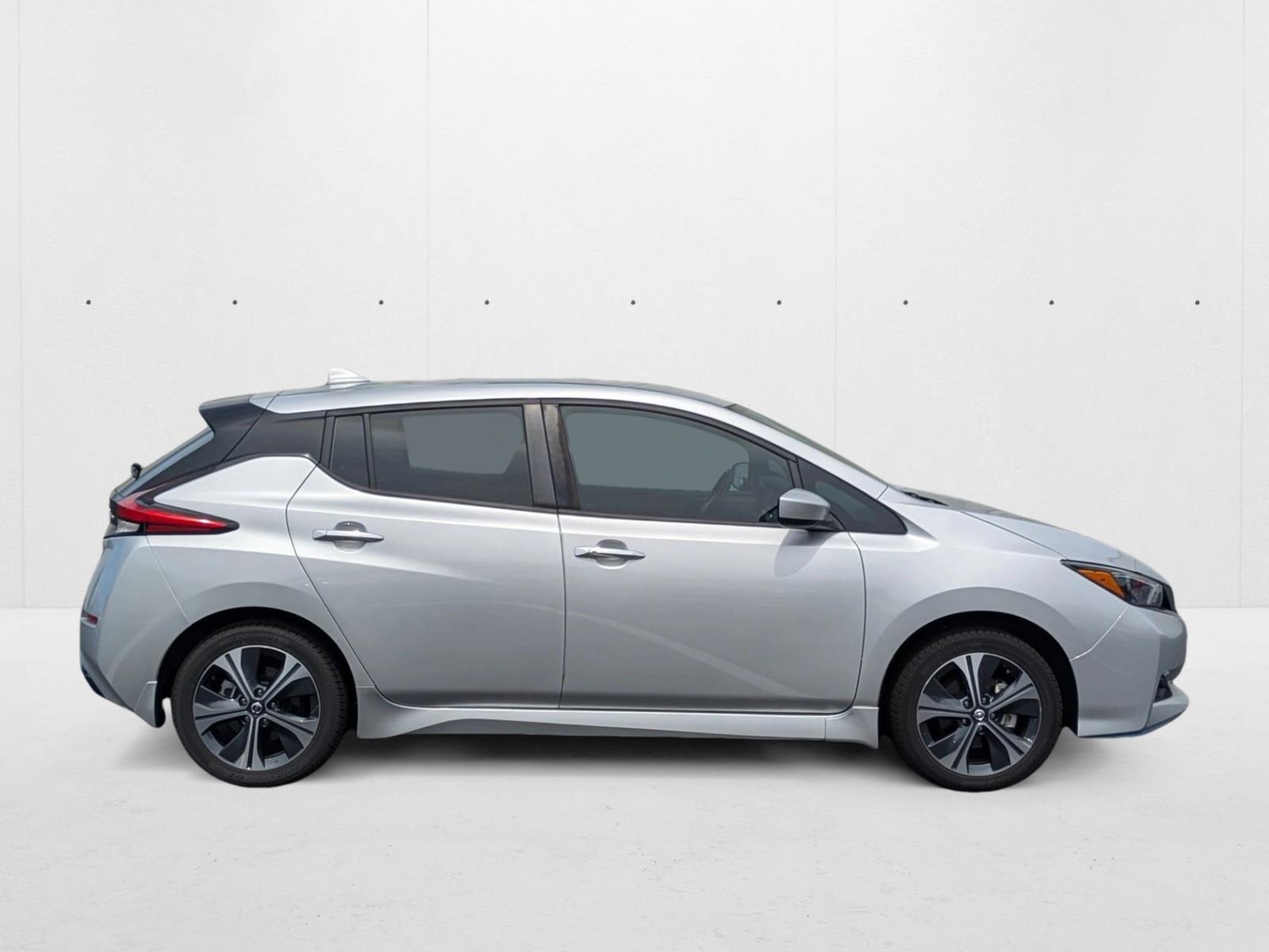 2020 Nissan Leaf SV Plus photo 4