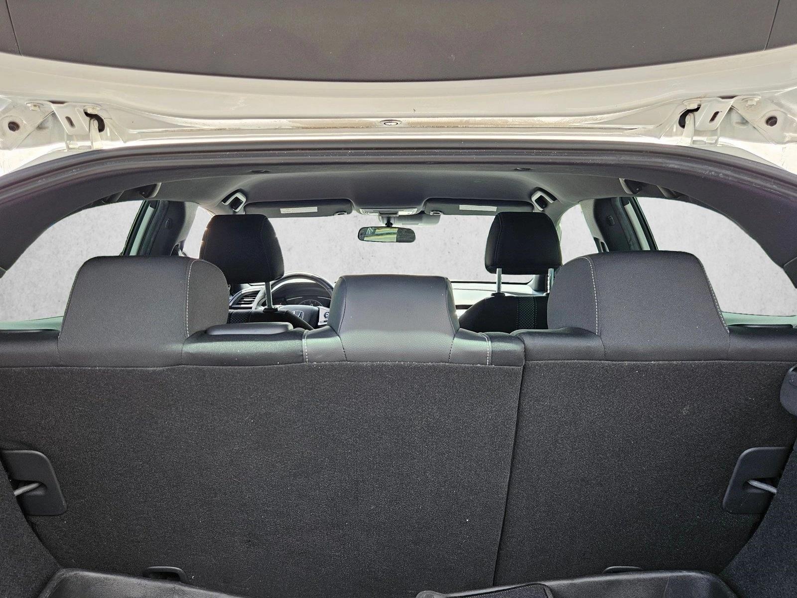 2021 Honda Civic Hatchback Sport - Photo 6