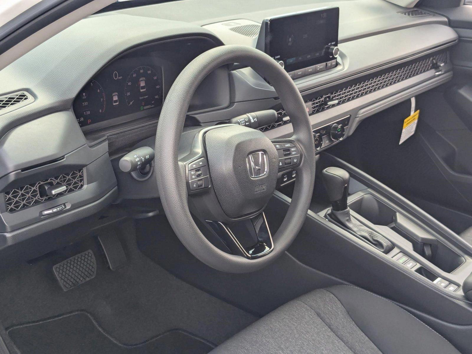 2025 Honda Accord SE photo 2