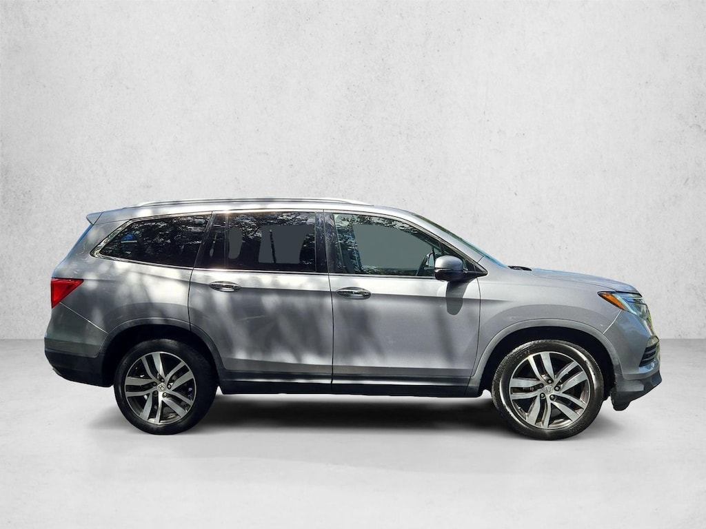 Used 2018 Honda Pilot Elite AWD SUV