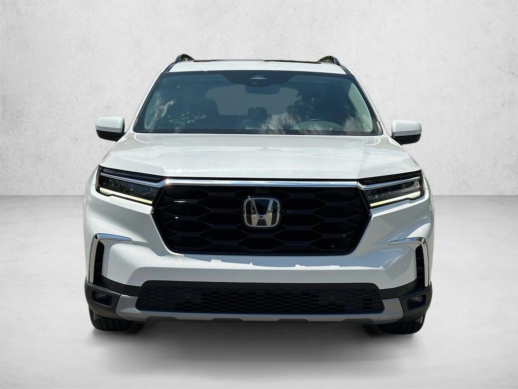 Used 2024 Honda Pilot Elite SUV