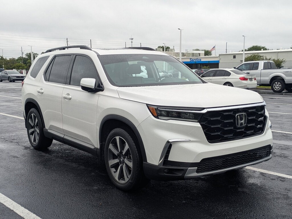 Used 2024 Honda Pilot Elite SUV