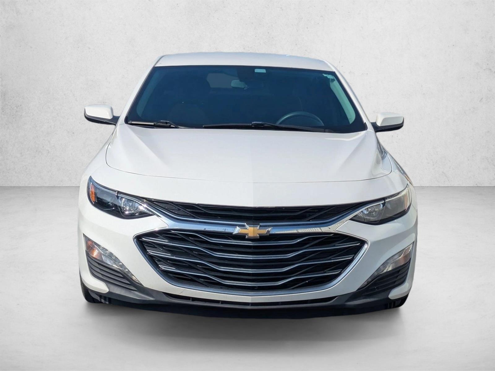 2019 Chevrolet Malibu 1LT photo 2