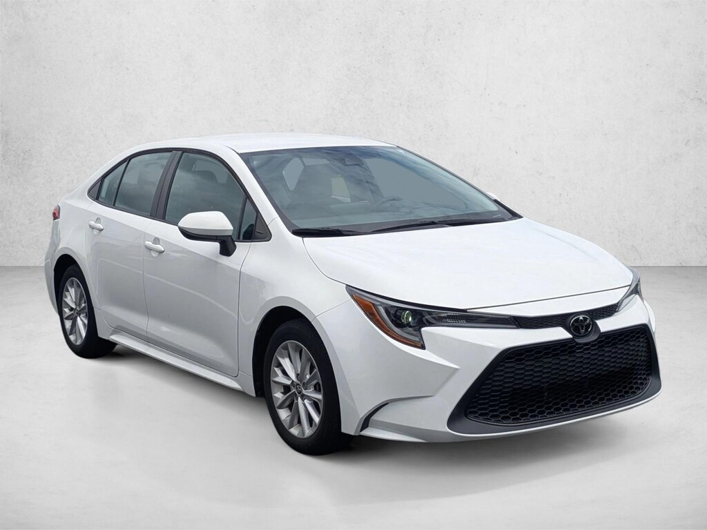 Used 2022 Toyota Corolla LE Sedan