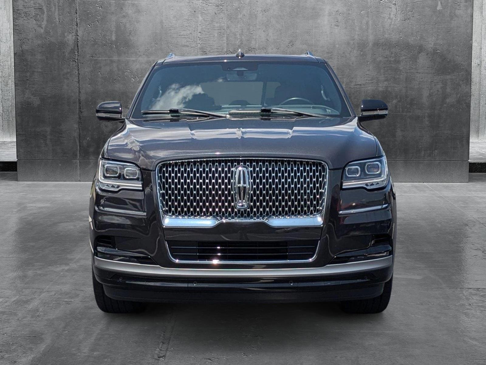 Used 2023 Lincoln Navigator Reserve L with VIN 5LMJJ3LG3PEL09446 for sale in Clearwater, FL