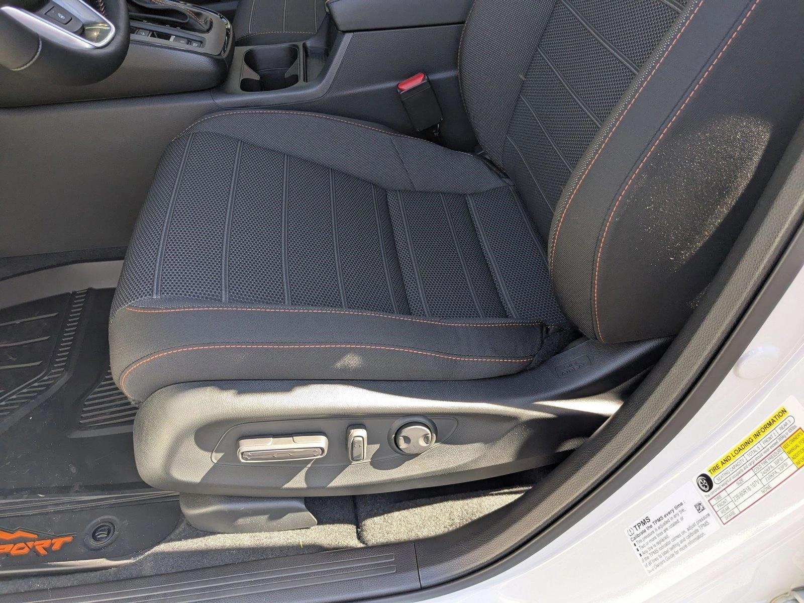 2026 Honda CR-V Hybrid photo 4