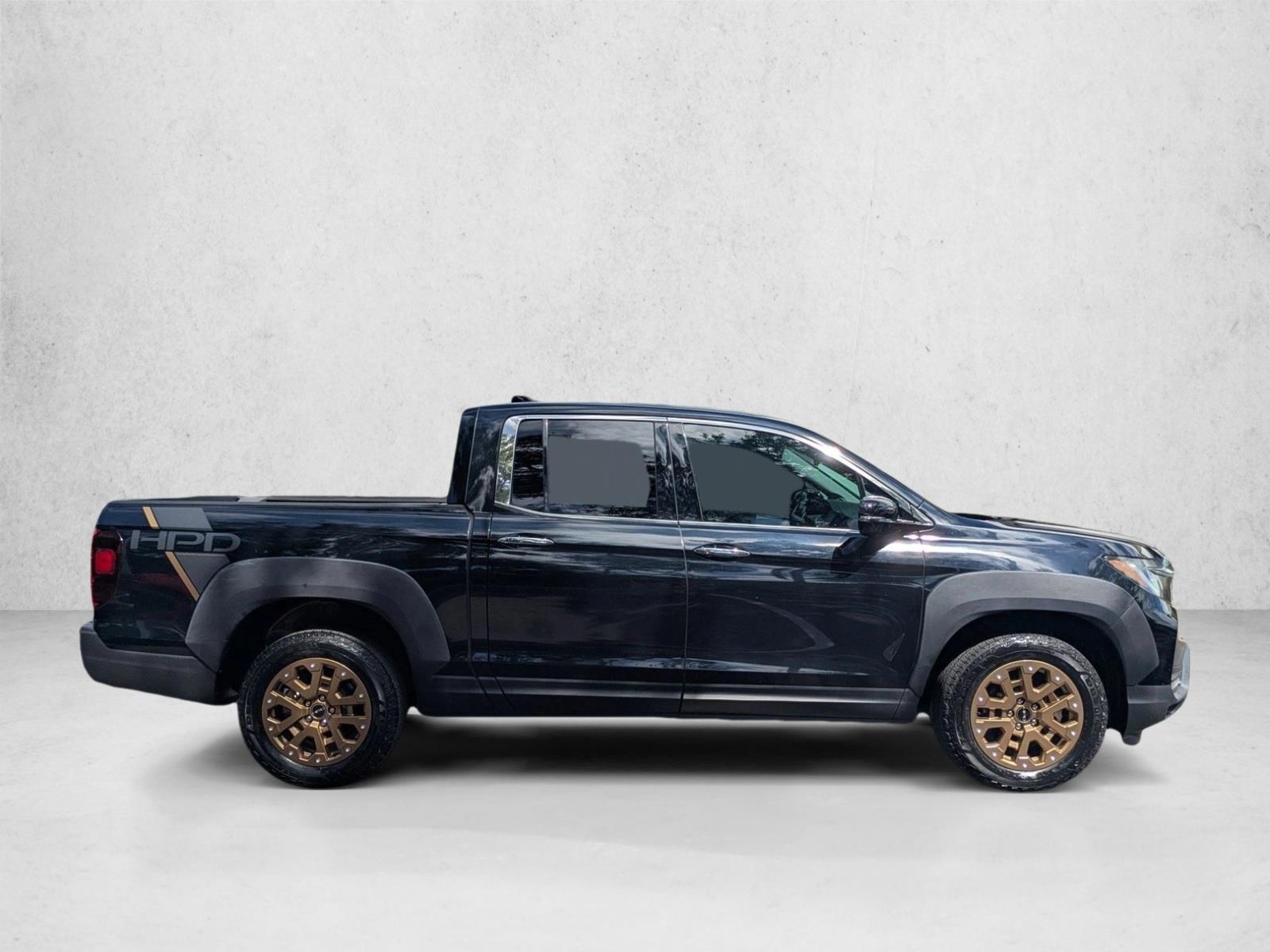 2022 Honda Ridgeline RTL-E photo 2
