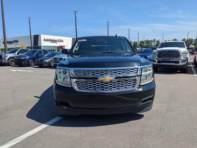 2018 Chevrolet Tahoe LT photo 2