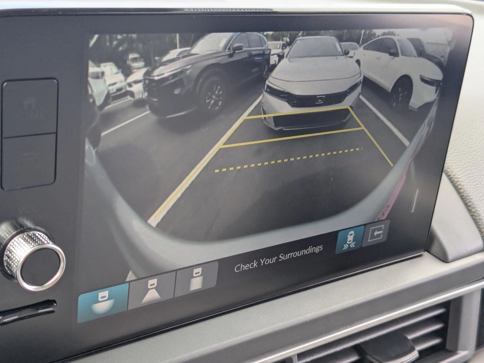 2025 Honda Pilot EX-L - Photo 12