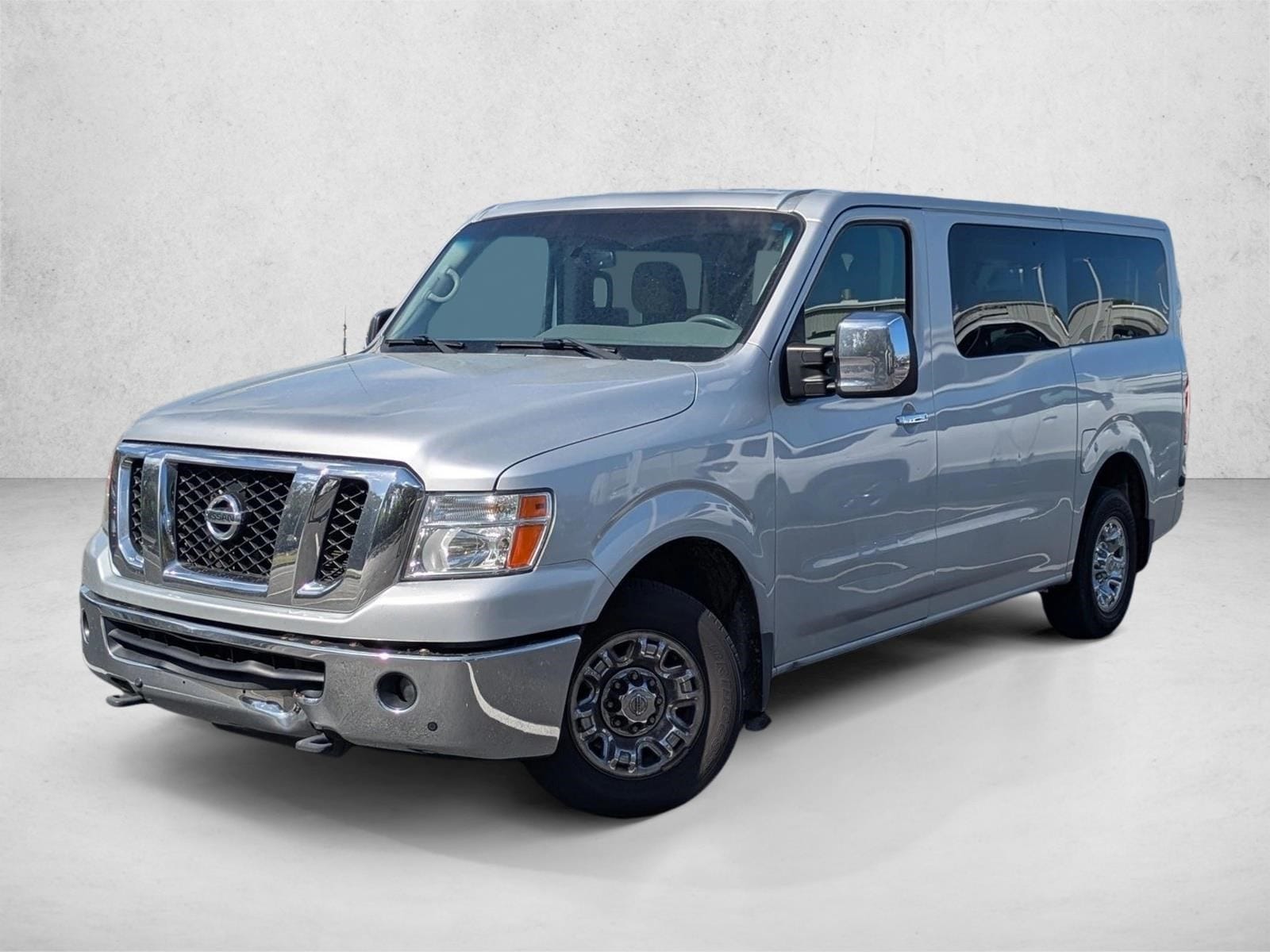 2016 Nissan NV Passenger SL