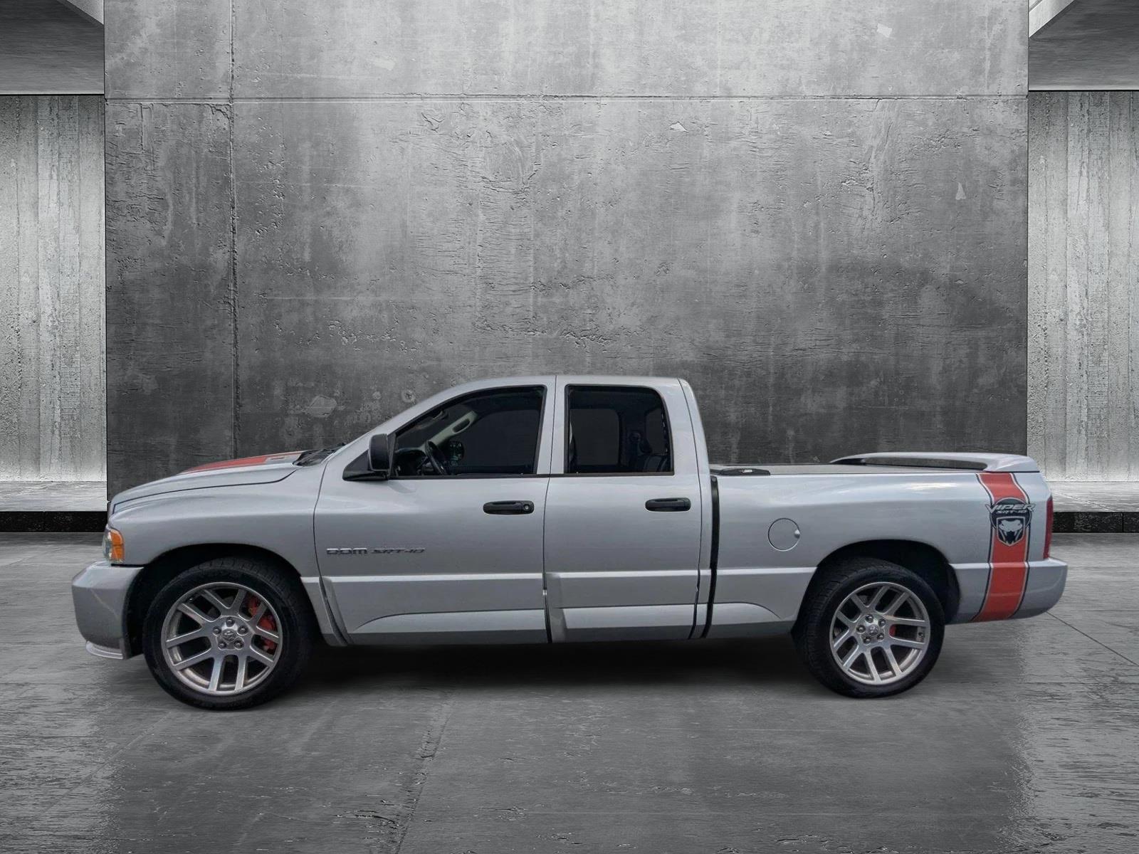 2005 Dodge Ram photo 2
