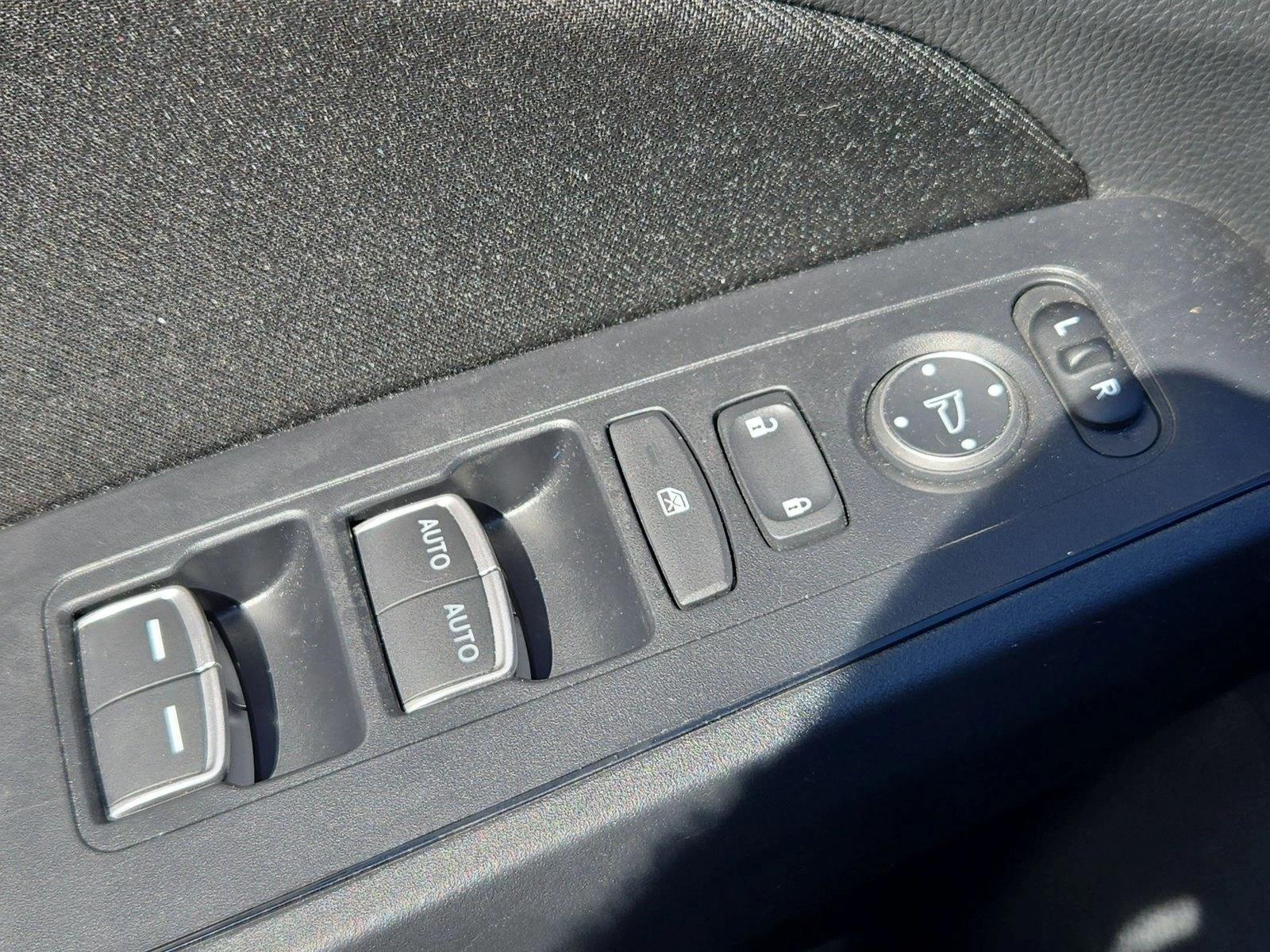 2024 Honda Civic LX - Photo 12