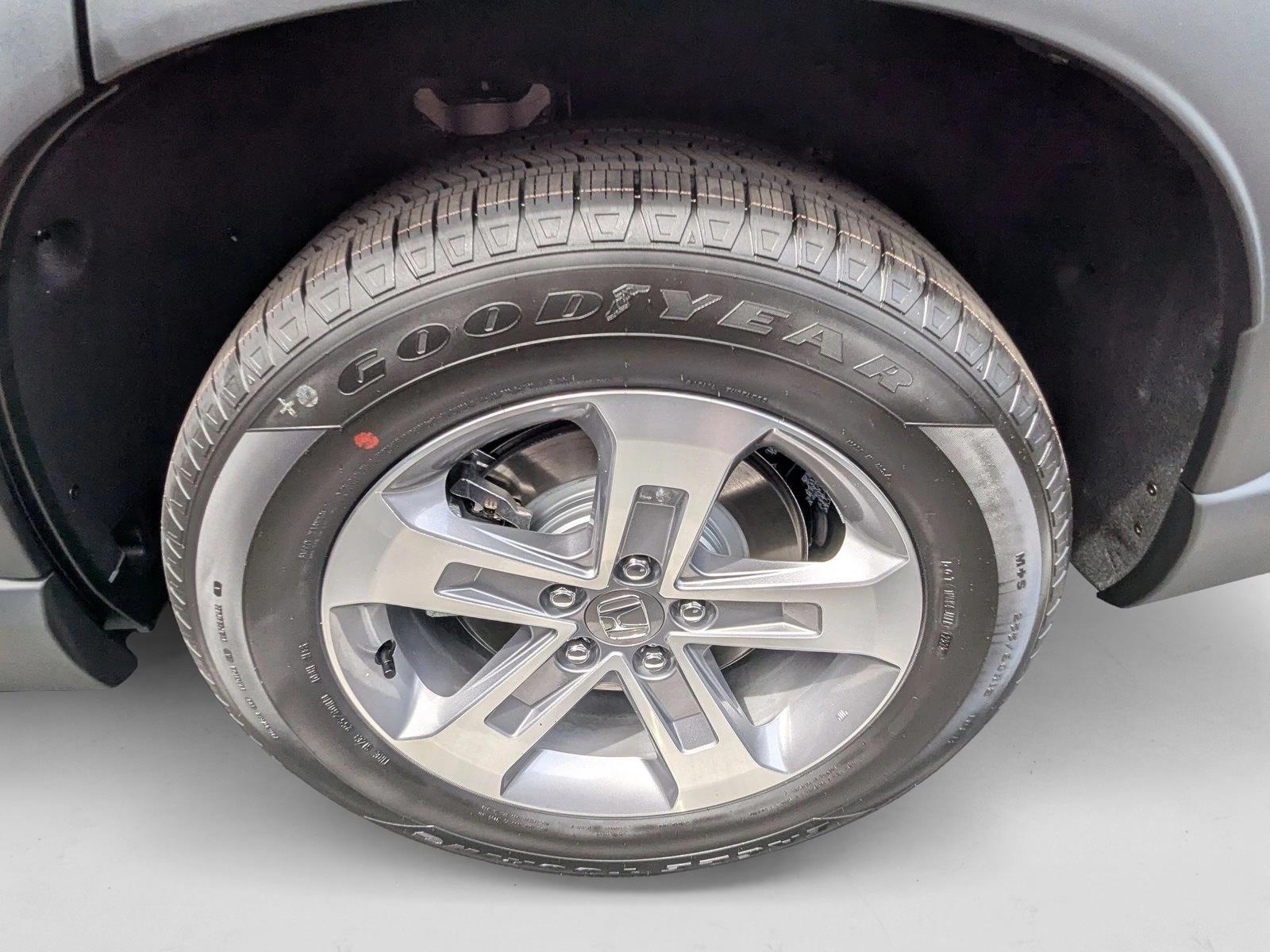 2025 Honda Pilot EX-L - Photo 9