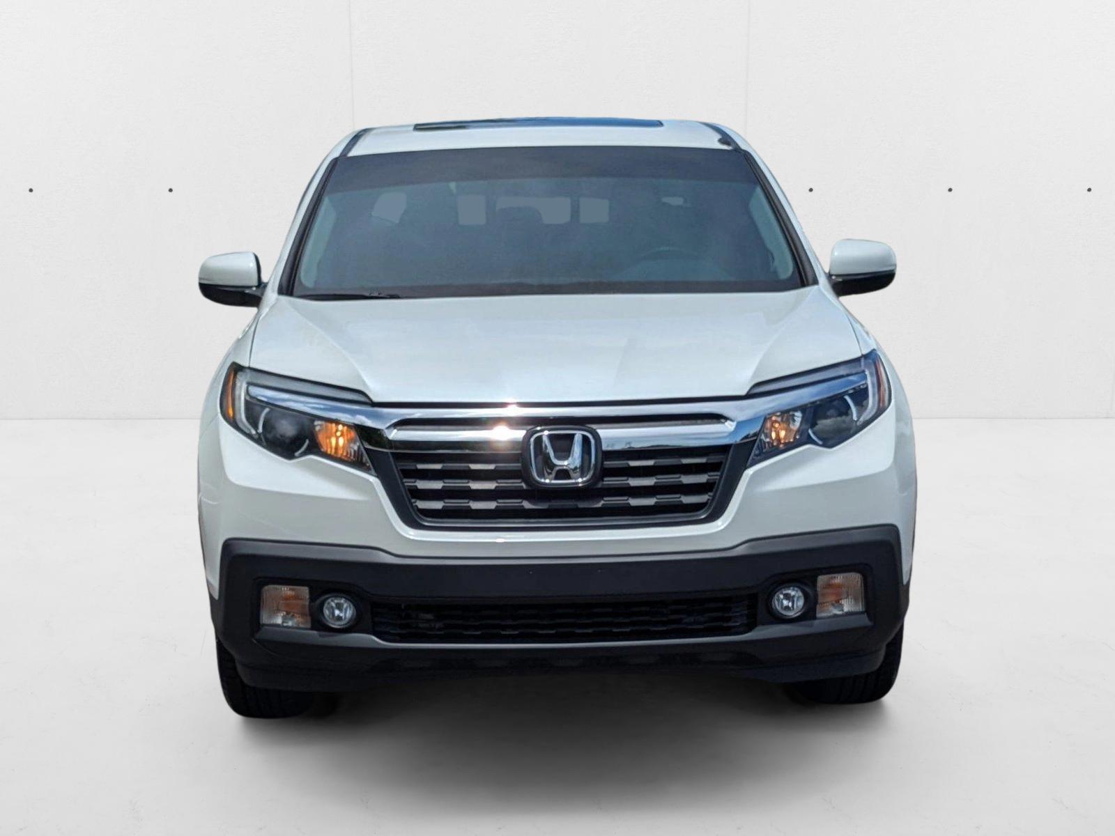 2019 Honda Ridgeline RTL photo 2
