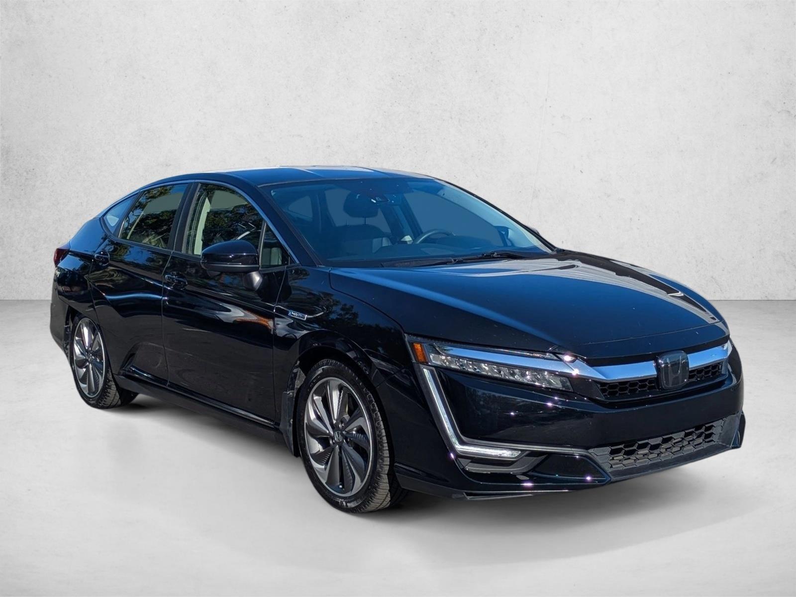 2018 Honda Clarity Plug-In Hybrid photo 2