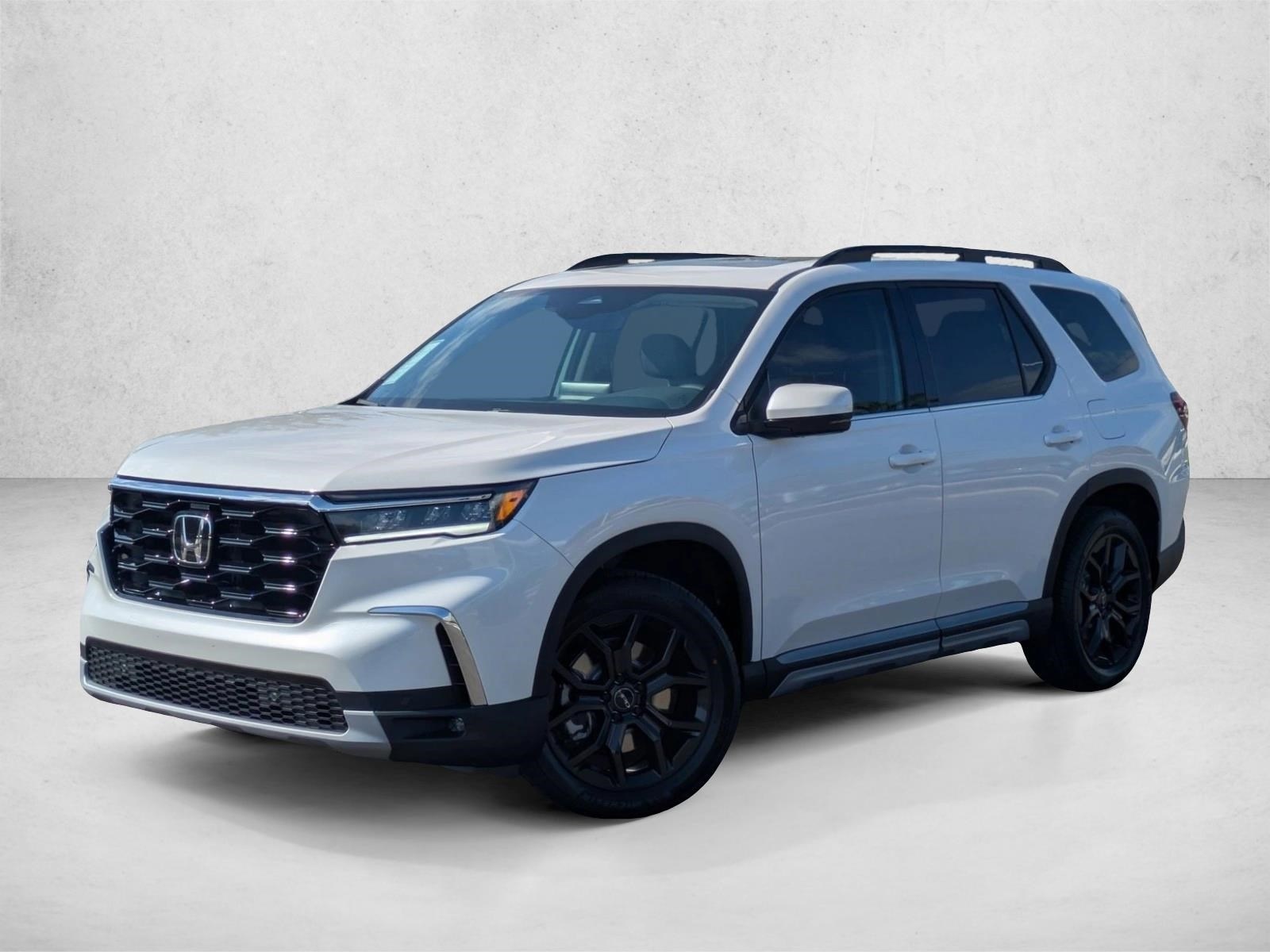 2025 Honda Pilot Touring's photo