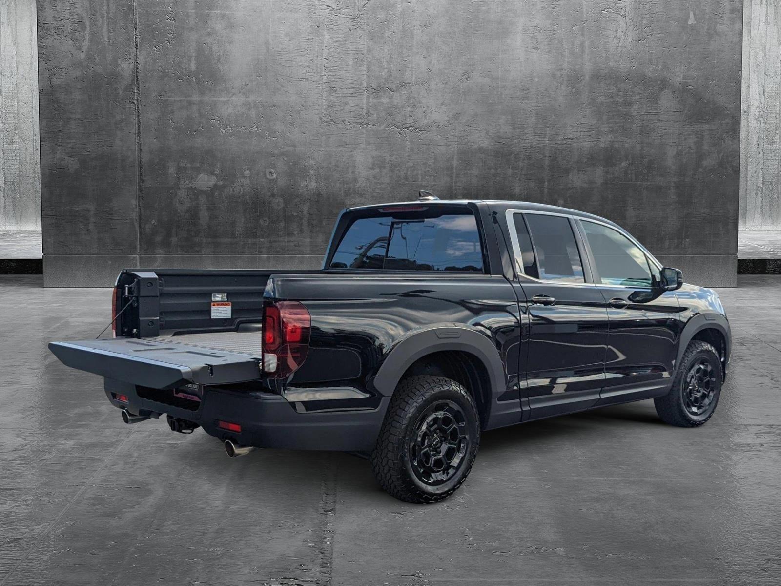 2025 Honda Ridgeline RTL photo 2
