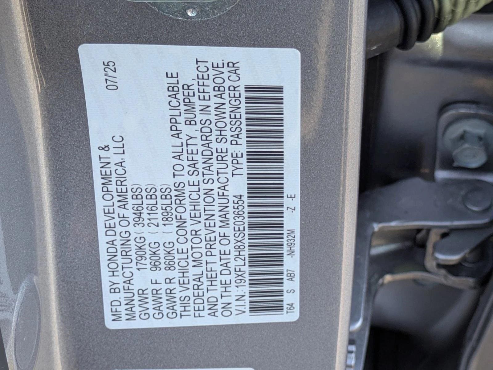 2025 Honda Civic Hatchback Sport - Photo 16