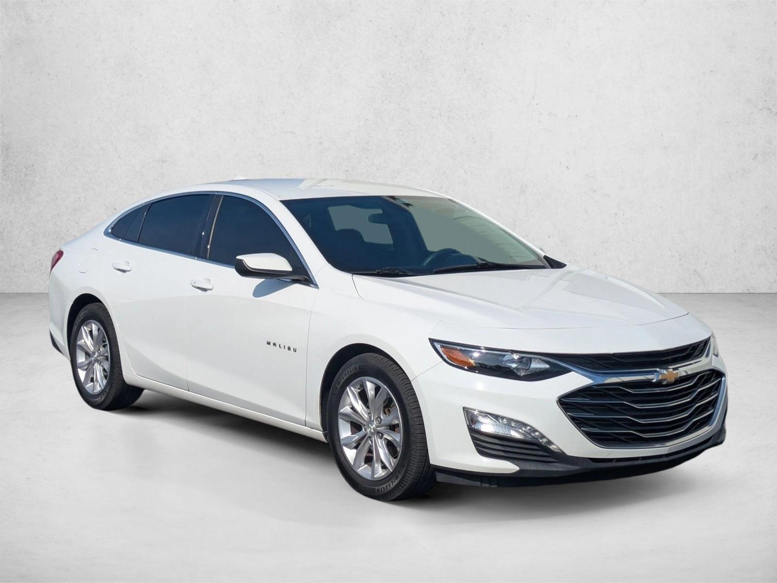 2019 Chevrolet Malibu 1LT photo 3