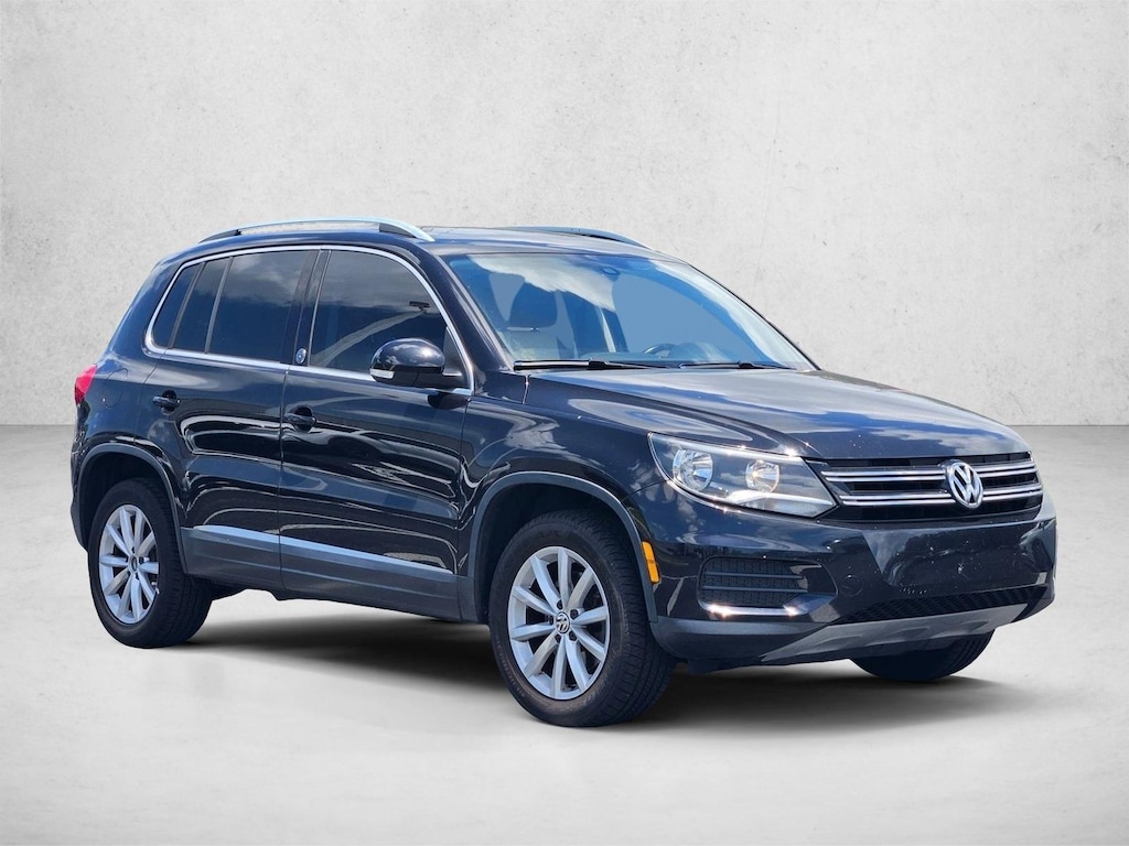 Used 2017 Volkswagen Tiguan 2.0T Wolfsburg Edition SUV