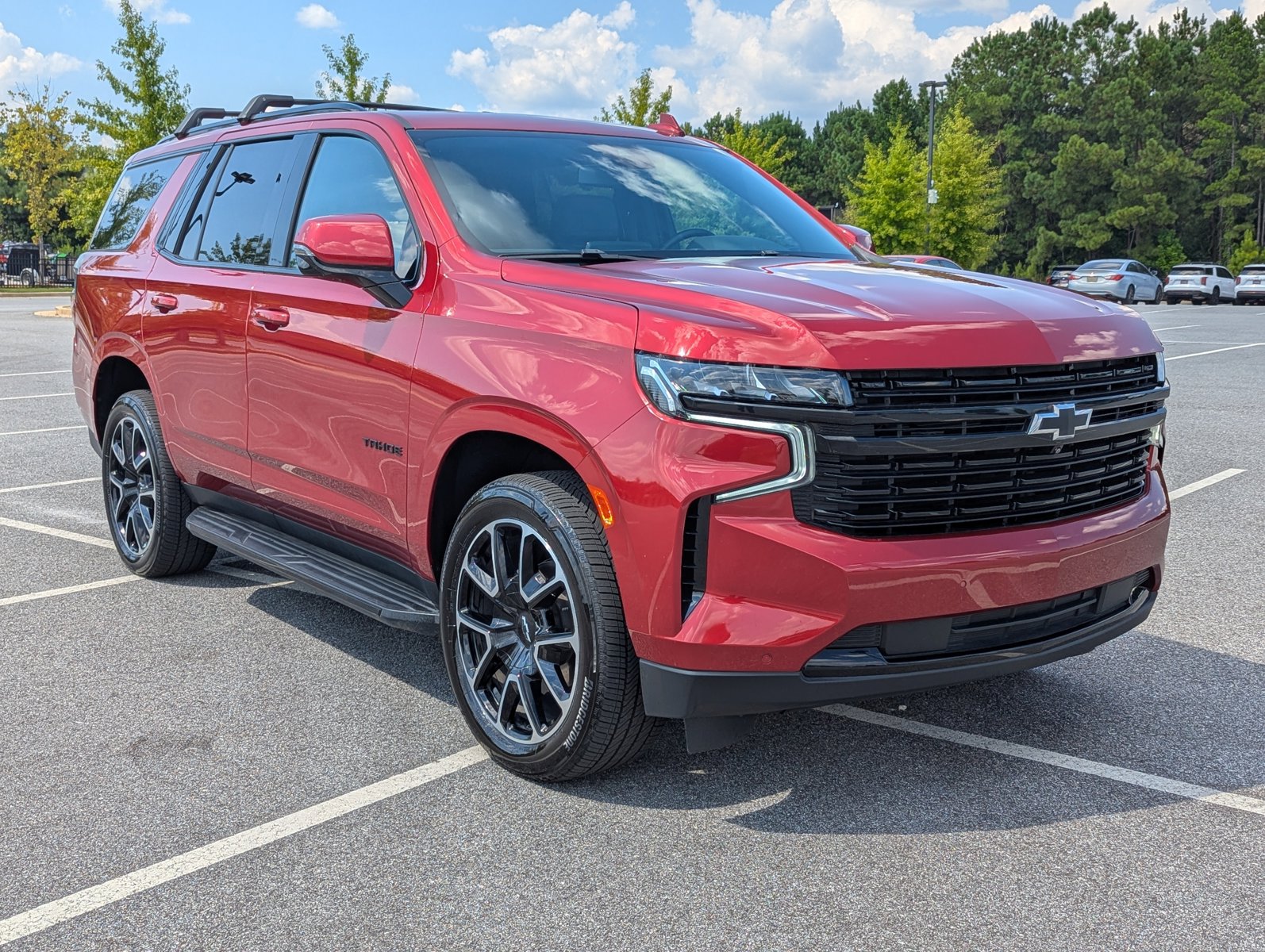2024 Chevrolet Tahoe RST photo 3