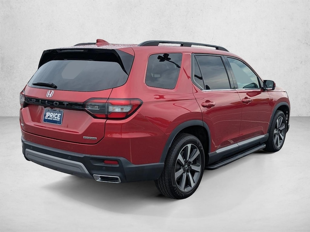 Used 2023 Honda Pilot Touring SUV