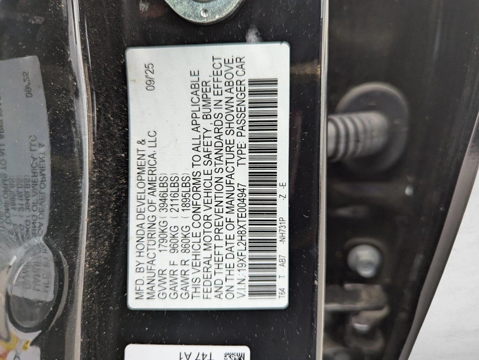 2026 Honda Civic Hatchback Sport - Photo 30