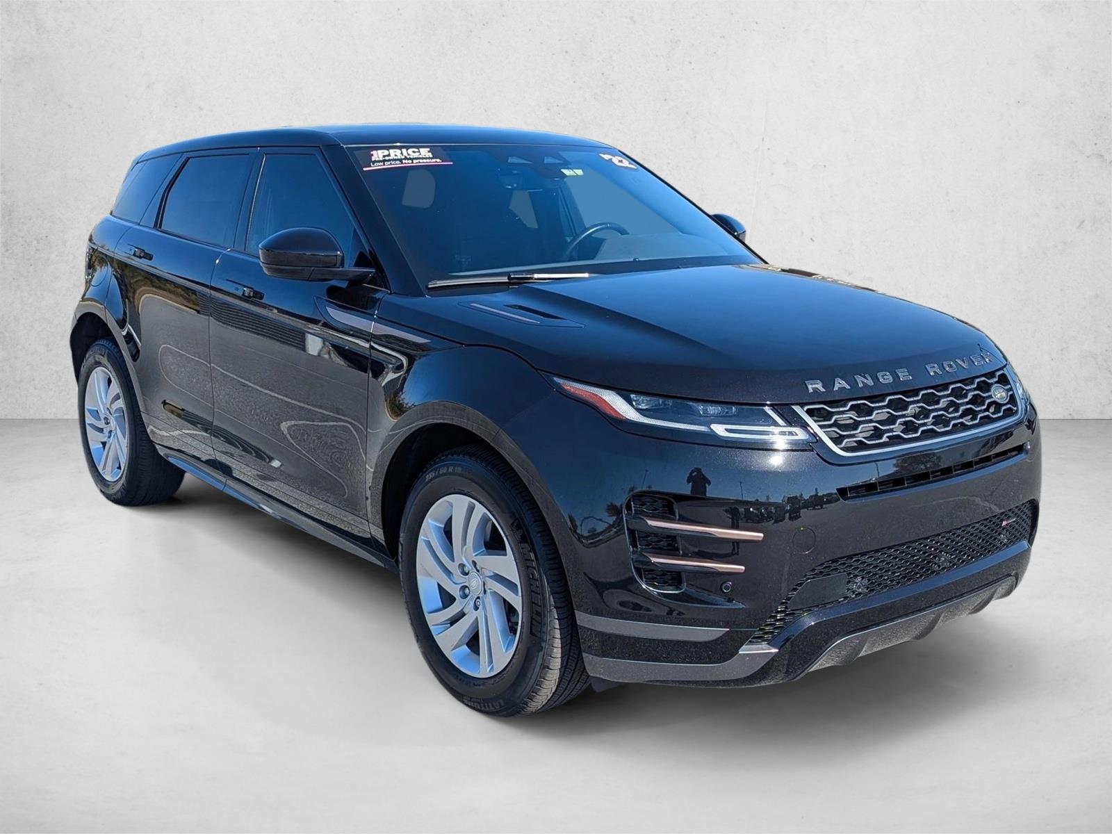 2022 Land Rover Range Rover Evoque R-Dynamic S photo 3
