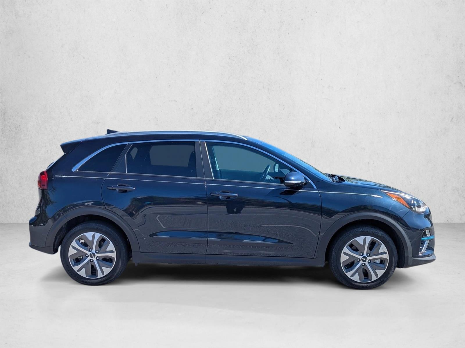 2022 Kia Niro EV EX photo 4