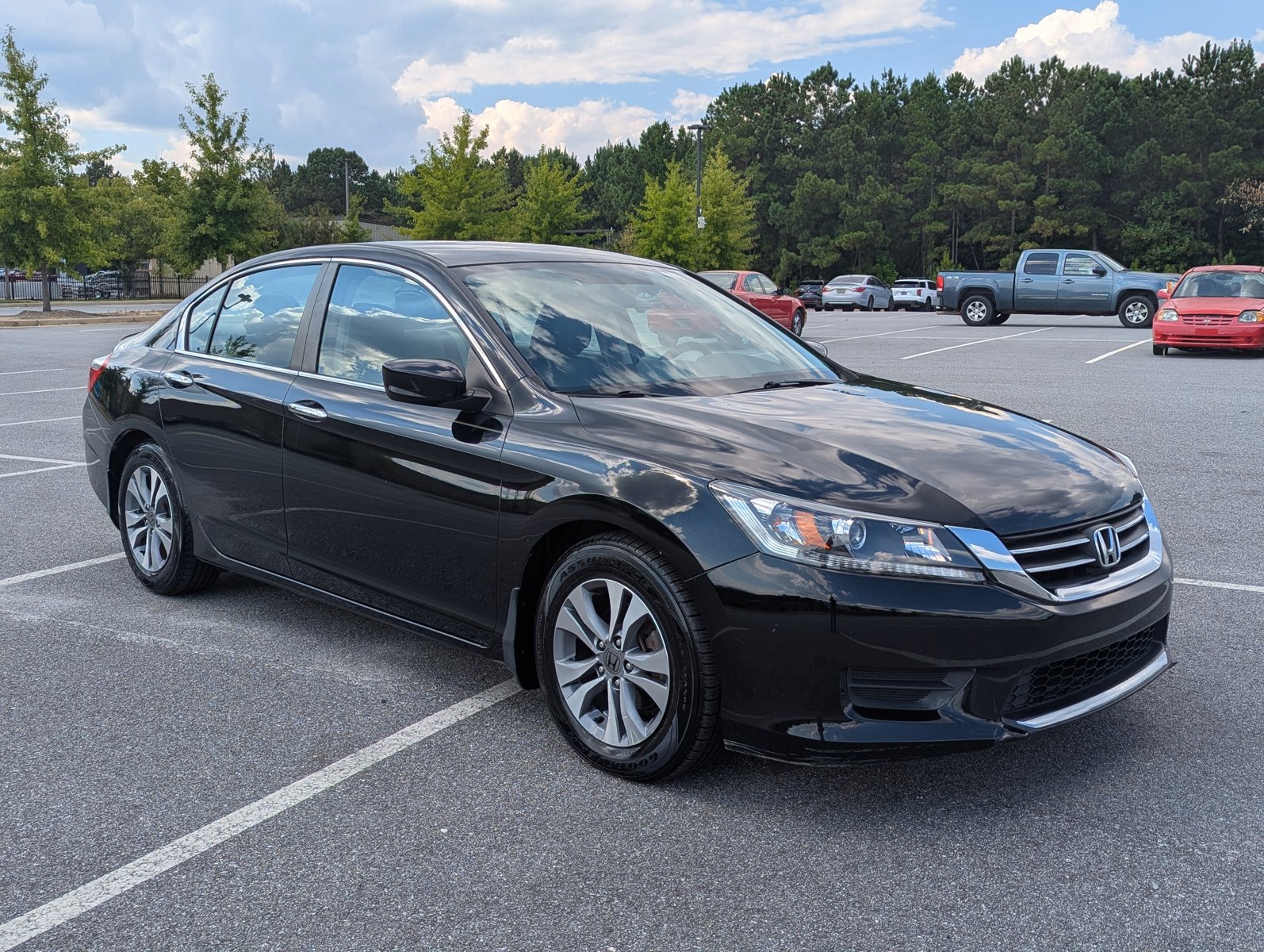 2015 Honda Accord LX photo 2