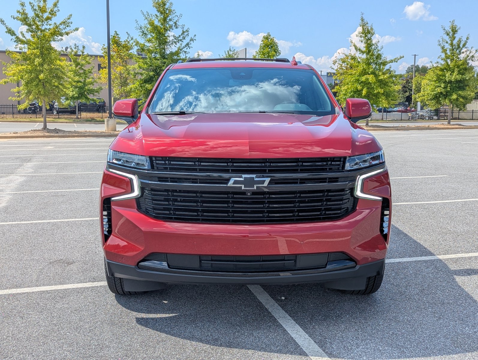 2024 Chevrolet Tahoe RST photo 2