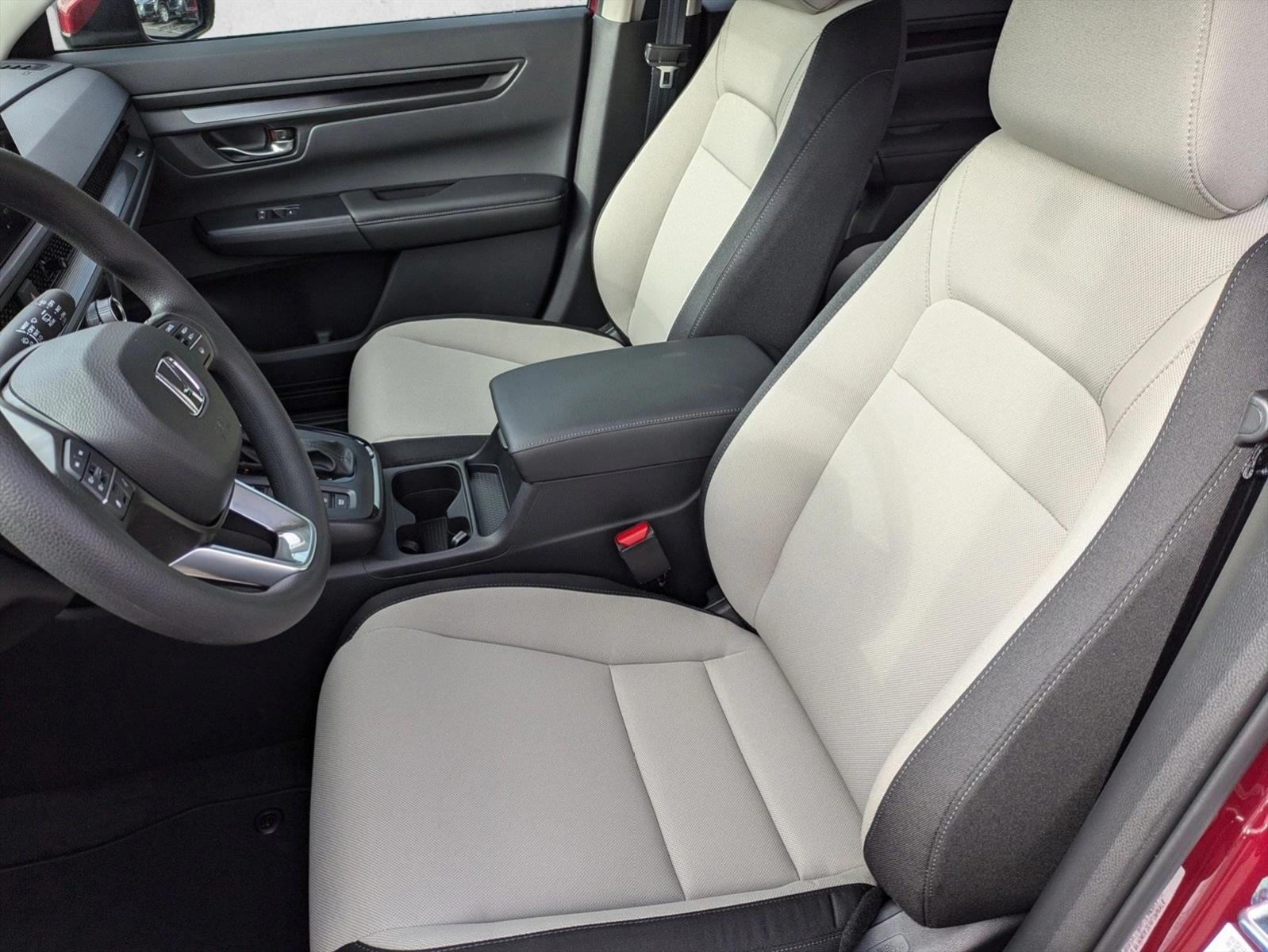 2026 Honda CR-V LX - Photo 13