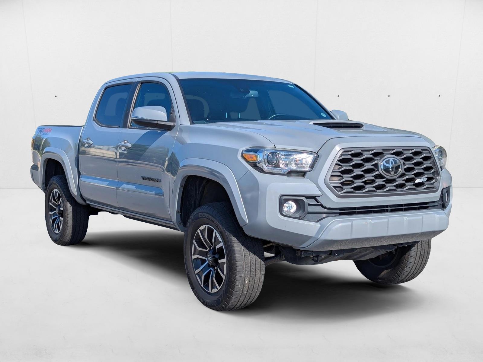 2020 Toyota Tacoma TRD Sport V6 photo 3