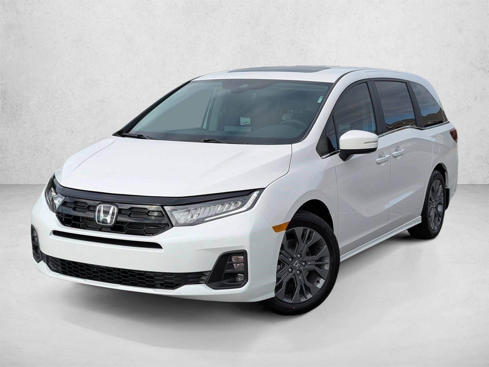 2026 Honda Odyssey Touring's photo