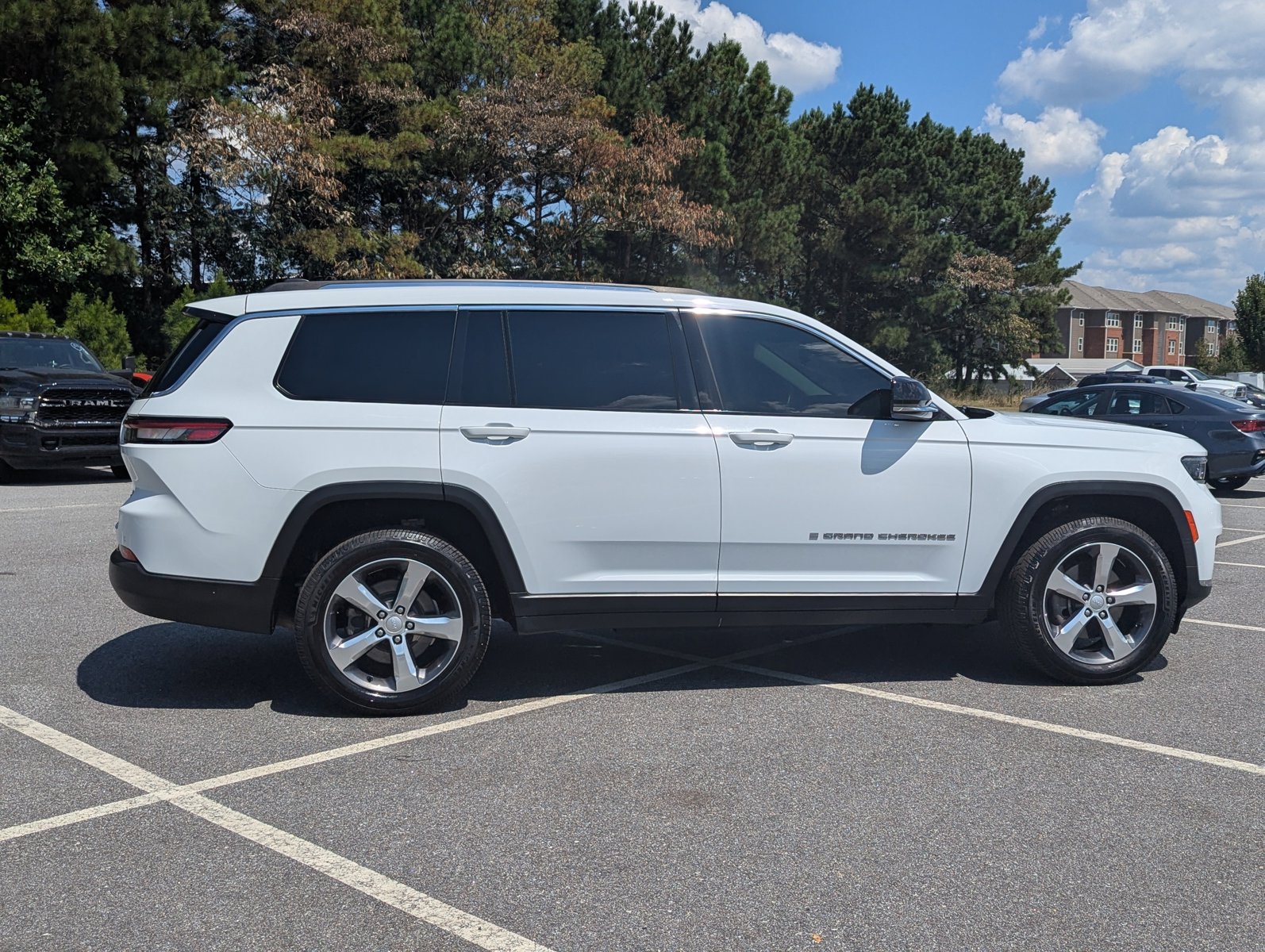 2021 Jeep Grand Cherokee Limited photo 4