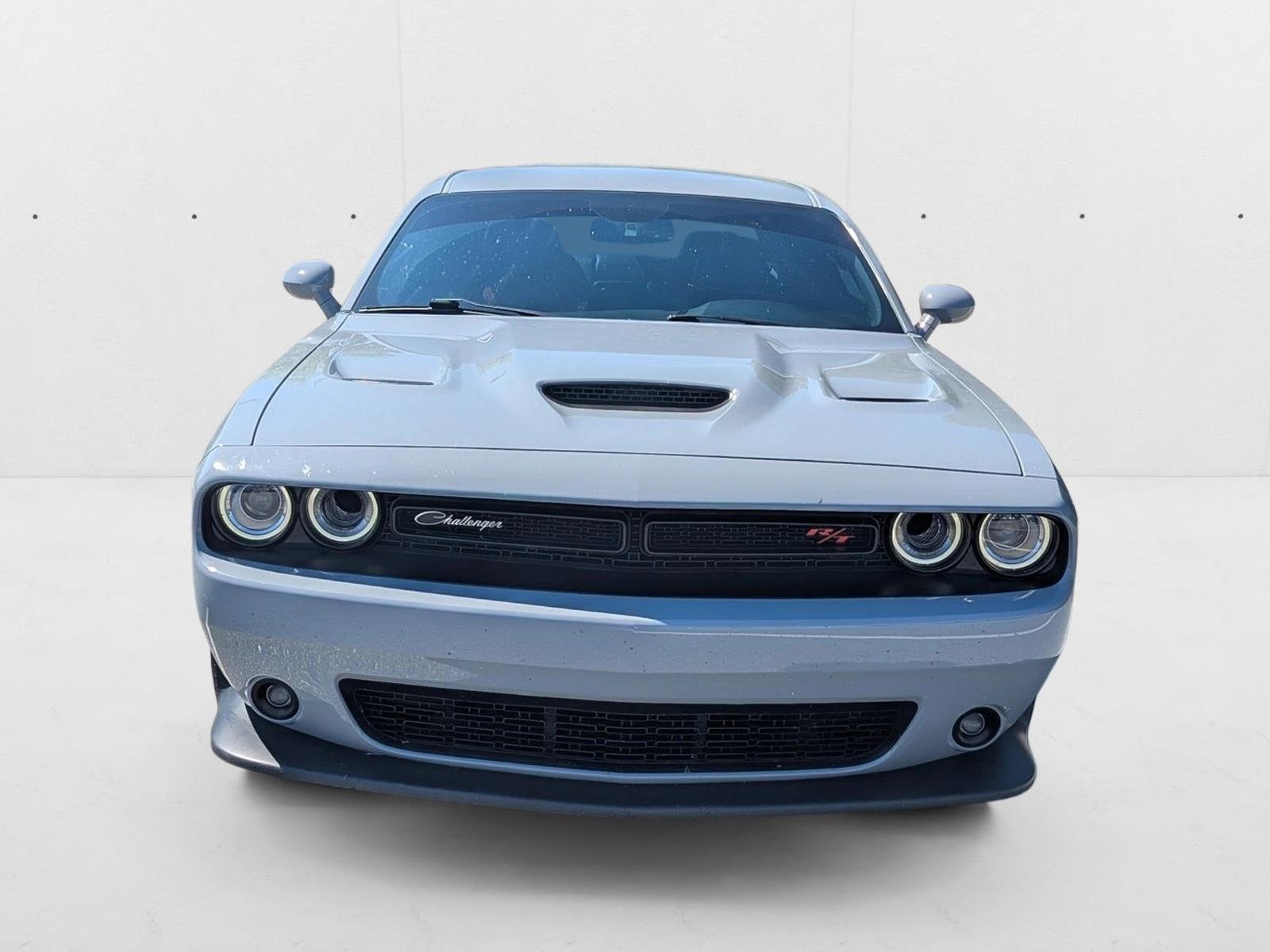 2022 Dodge Challenger R/T Scat Pack photo 2