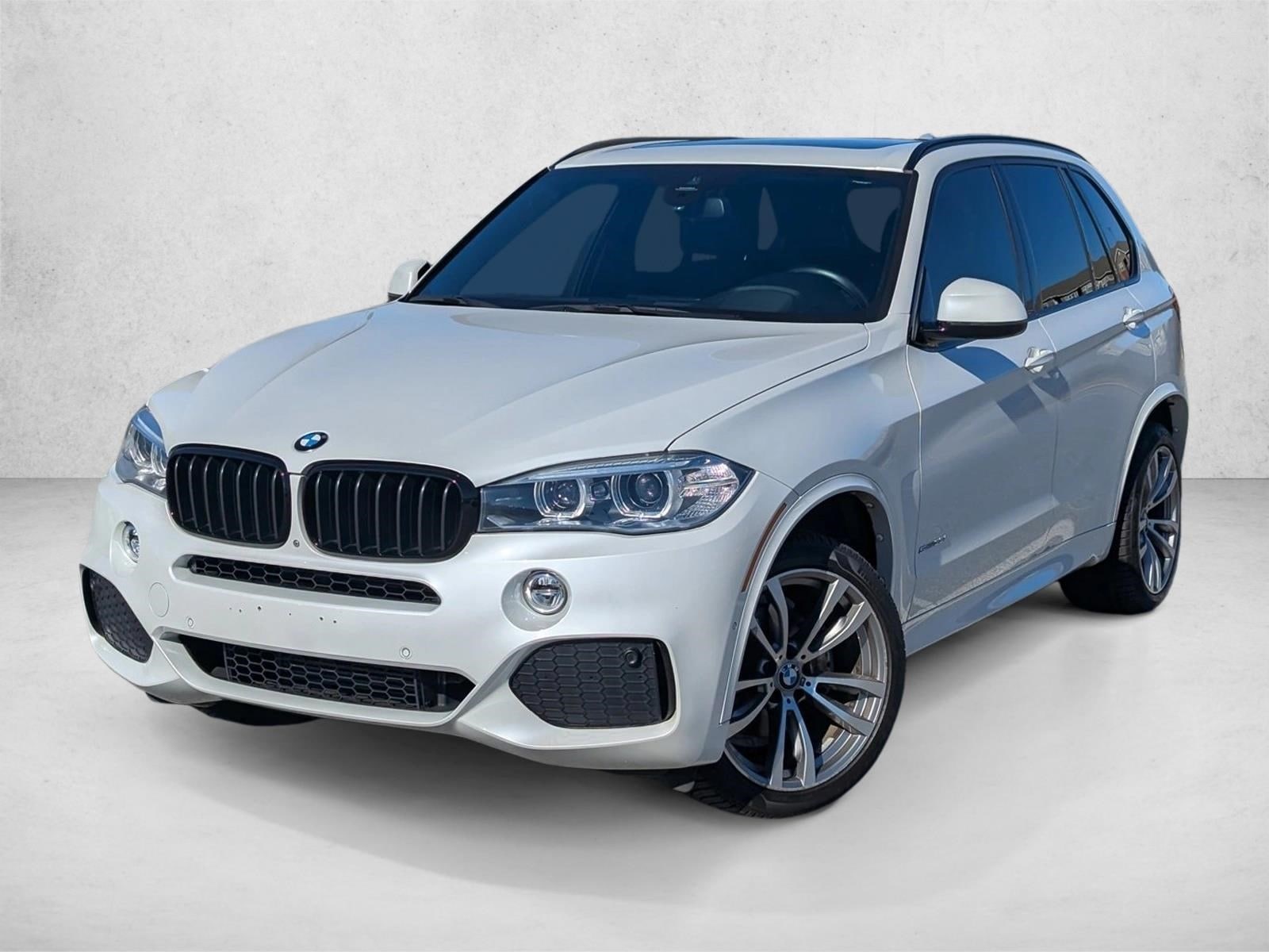 2018 BMW X5 sDrive35i's photo