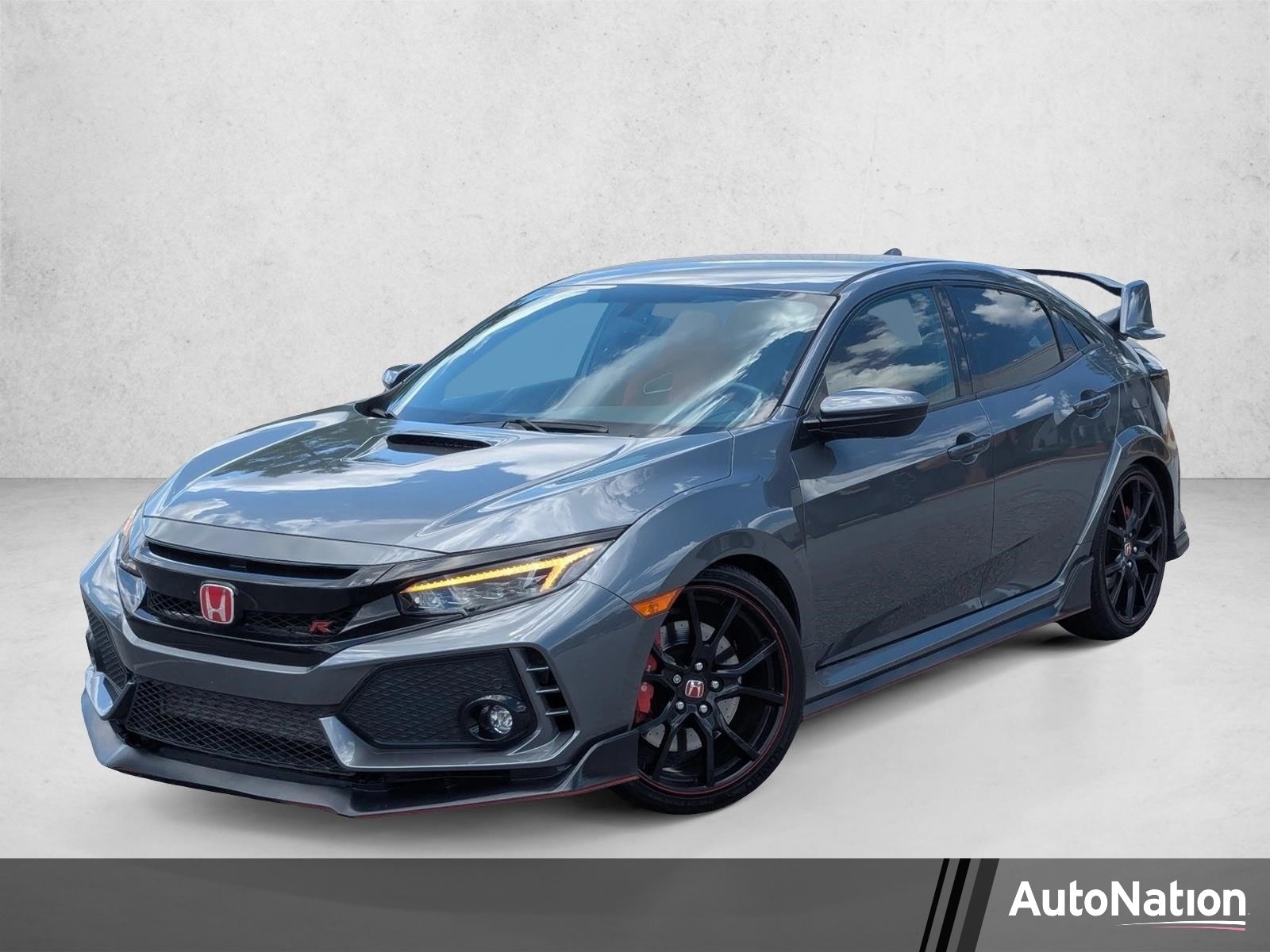 2018 Honda Civic Type-R Touring's photo