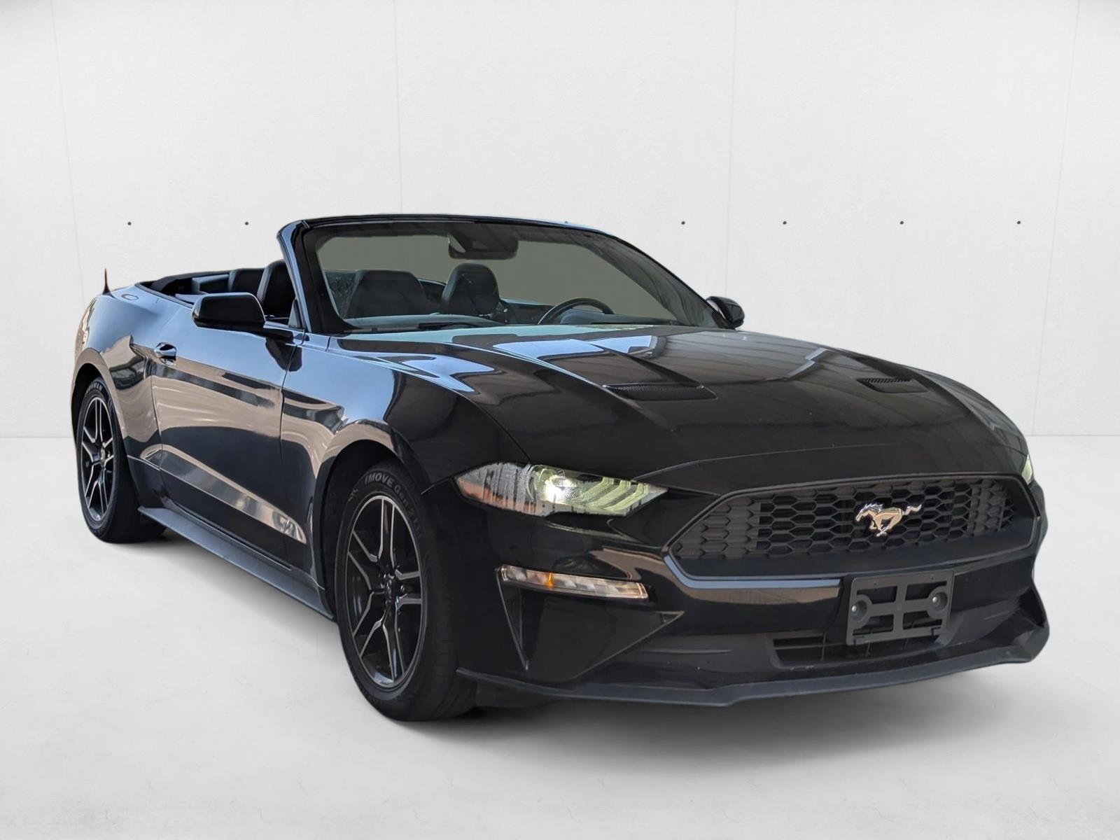 2023 Ford Mustang EcoBoost Premium photo 3
