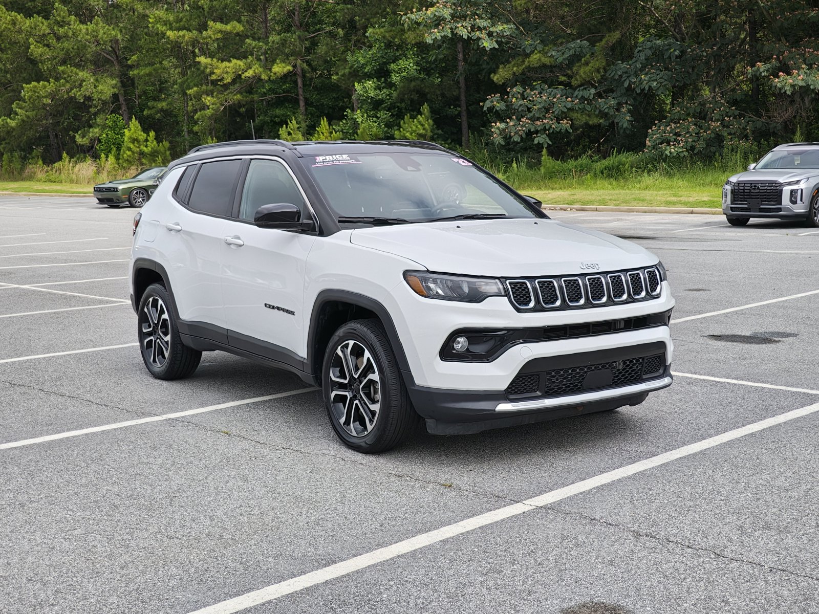 2023 Jeep Compass Limited photo 3