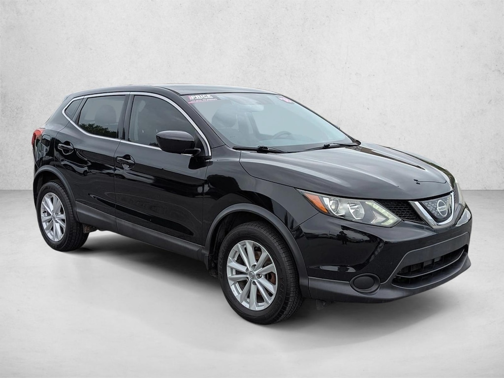 Used 2018 Nissan Rogue Sport S SUV