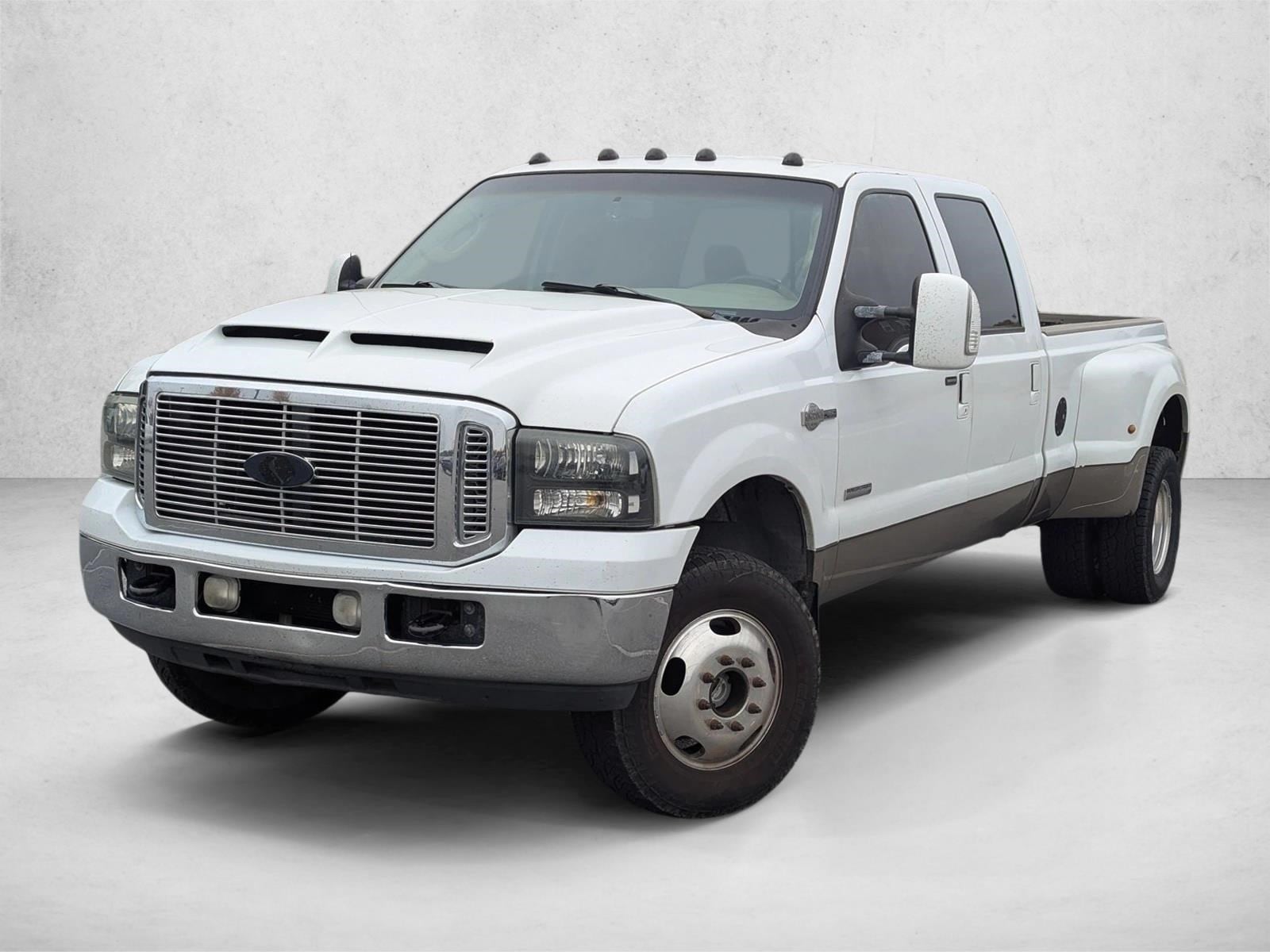 2007 Ford F-350 Super Duty XL's photo