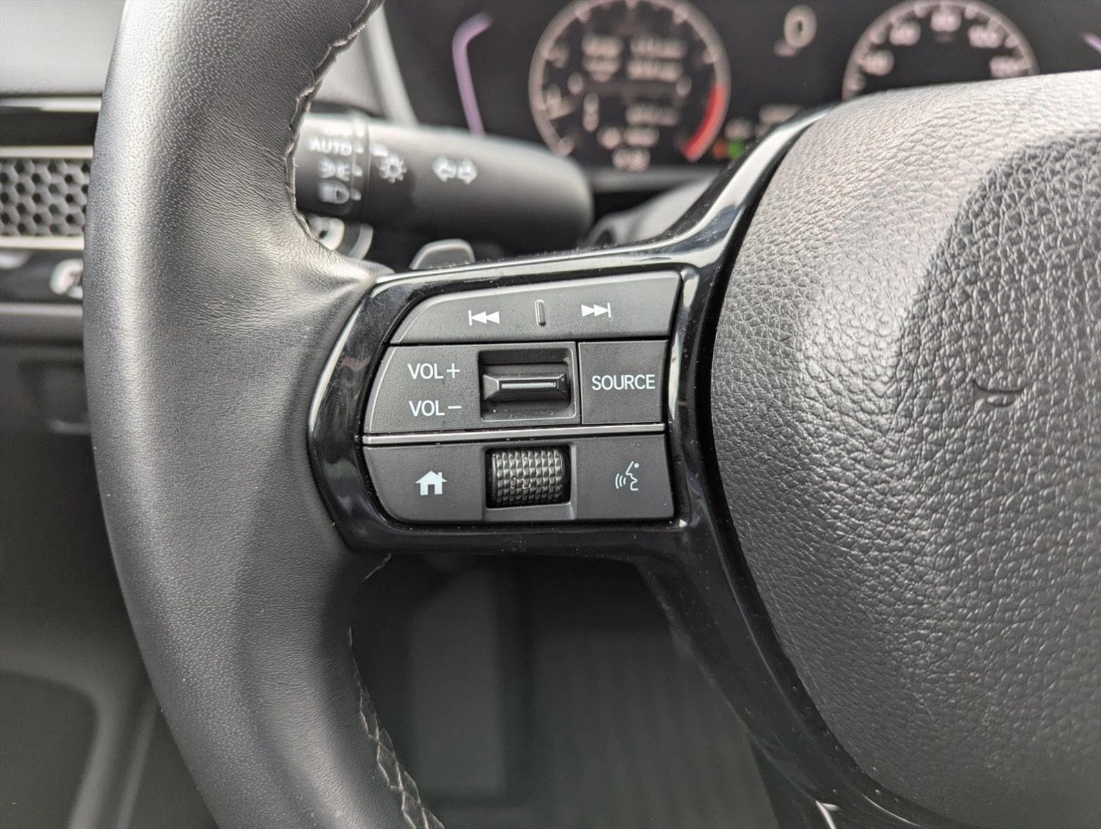 2026 Honda Civic Hatchback Sport - Photo 13