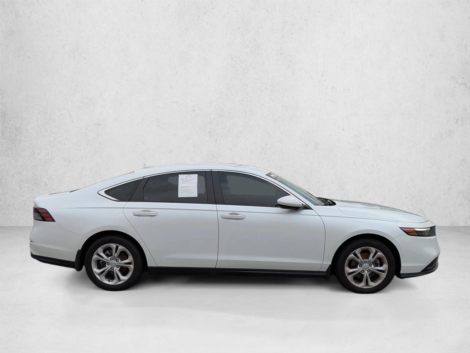 2024 Honda Accord LX photo 4