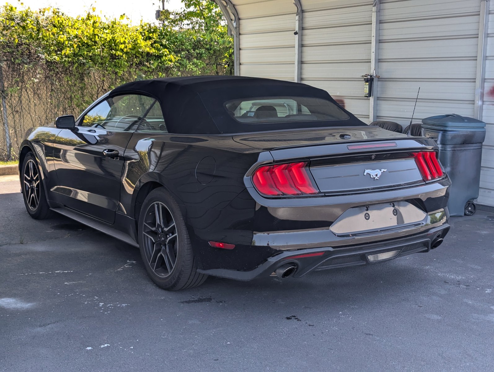 2023 Ford Mustang EcoBoost Premium photo 4